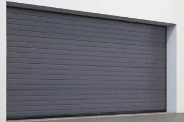 Usa garaj 2750 x 2000 sectionala, electrica cu telecomanda, culoare maro, alb si gri Usa garaj 2750 x 2000 sectionala, electrica cu telecomanda, culoare maro, alb si gri